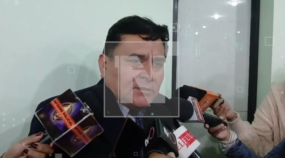 Hombre descubre que su esposa fue abusada por su amigo tras revisar cámaras de seguridad