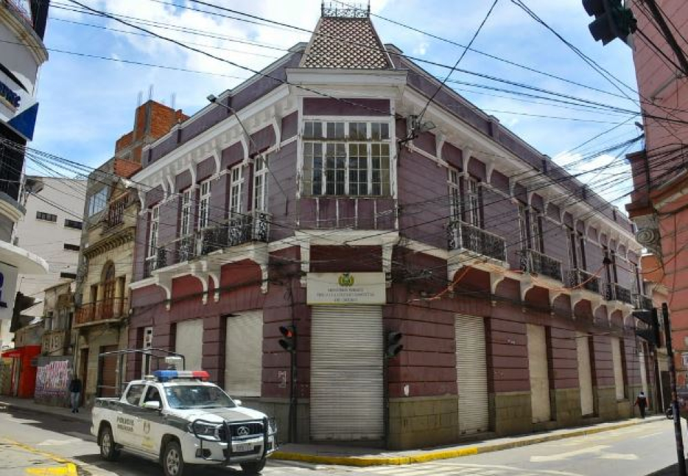 Mujer es detenida por estafa con dólares virtuales a jóvenes emprendedores en Oruro