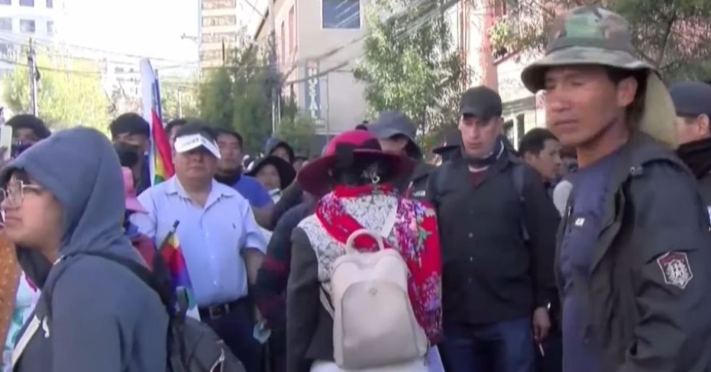 El Alto: Operativo policial en alojamientos concluye con siete evistas aprehendidos