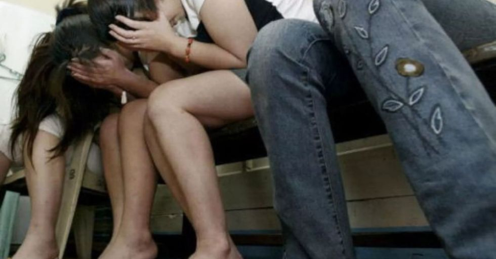 Denuncia revela presunta red de explotación sexual en unidad educativa de Santa Cruz