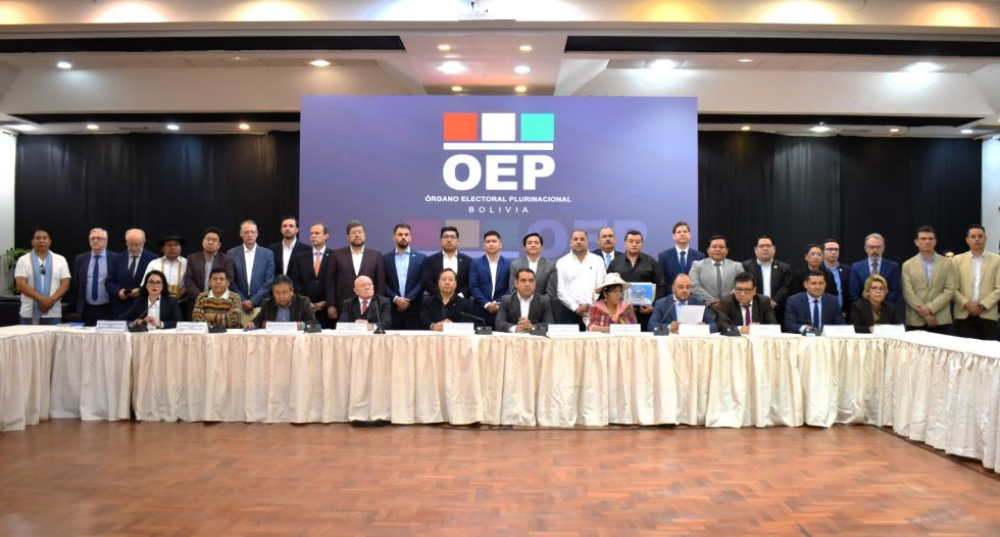 Cumbre Multipartidaria cierra con llamado a la pacificación y respaldo al proceso electoral