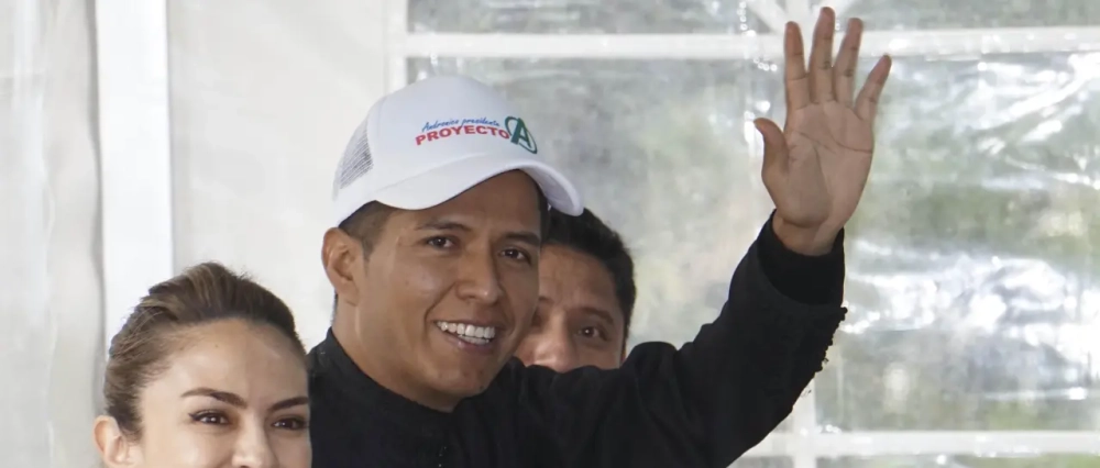 Andrónico da 24 horas a Evo para que pruebe sus acusaciones y dice que si lo hace, renunciará “a todo”