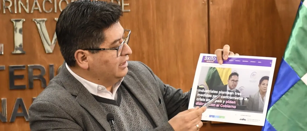 Gobierno contempla más medidas económicas y tilda de políticas los observaciones del sector privado