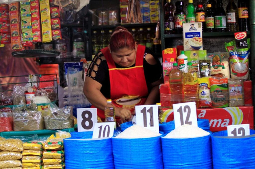 Bolivia en vilo: el dólar se dispara, falta diésel y los precios no dan tregua