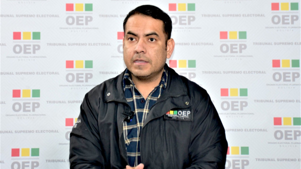 “Si no hay garantías, mejor es irse a casa”, vocal Vargas no descarta su renuncia al TSE