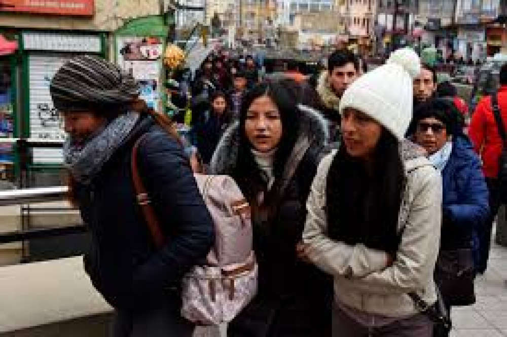 Ministerio de Educación anuncia que se evaluará la aplicación del horario de invierno en algunas regiones del país